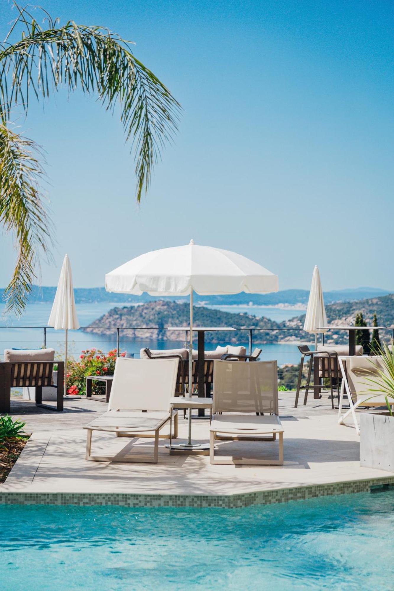 Hotel La Villa Douce Le Le Rayol-Canadel-sur-Mer Buitenkant foto